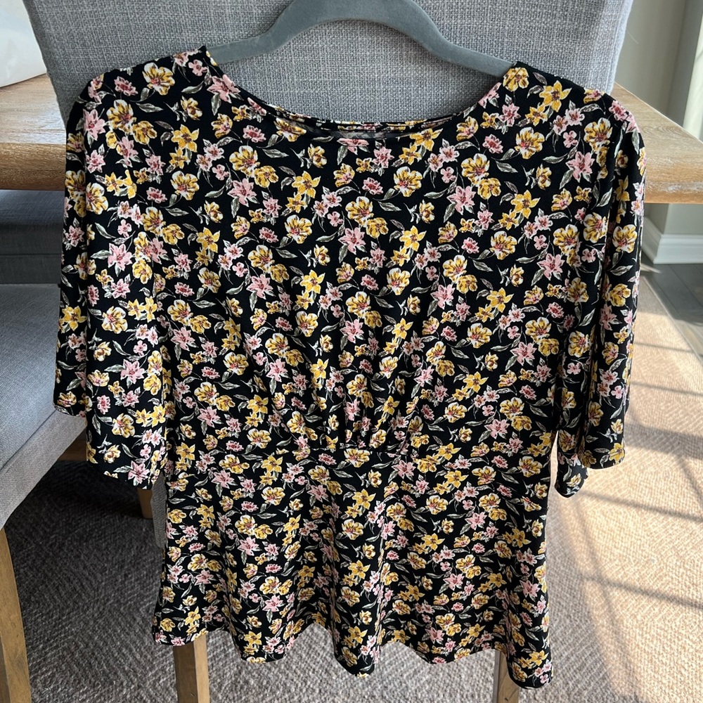 Banana Republic top